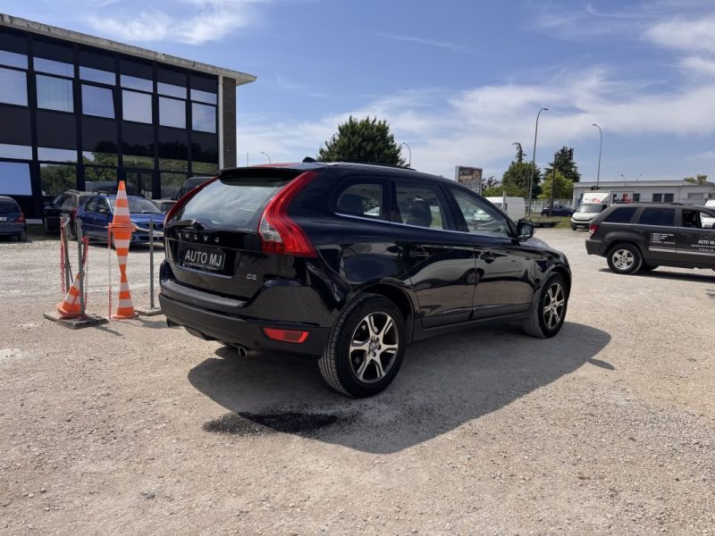 VOLVO XC60 2010