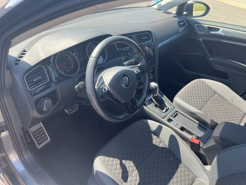 VOLKSWAGEN GOLF VII Phase 2 1.5 L TSI EVO 130 ch CONNECT BLUEMOTION DSG