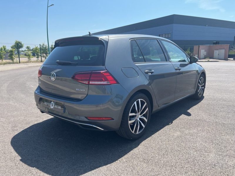 VOLKSWAGEN GOLF VII Phase 2 1.5 L TSI EVO 130 ch CONNECT BLUEMOTION DSG