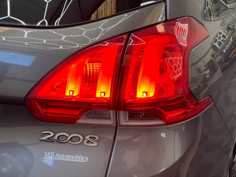 PEUGEOT 2008 2013