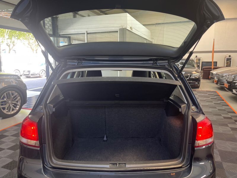 VOLKSWAGEN GOLF 2011