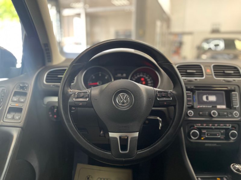VOLKSWAGEN GOLF 2011