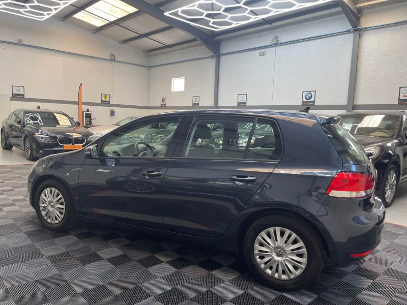 VOLKSWAGEN GOLF 2011