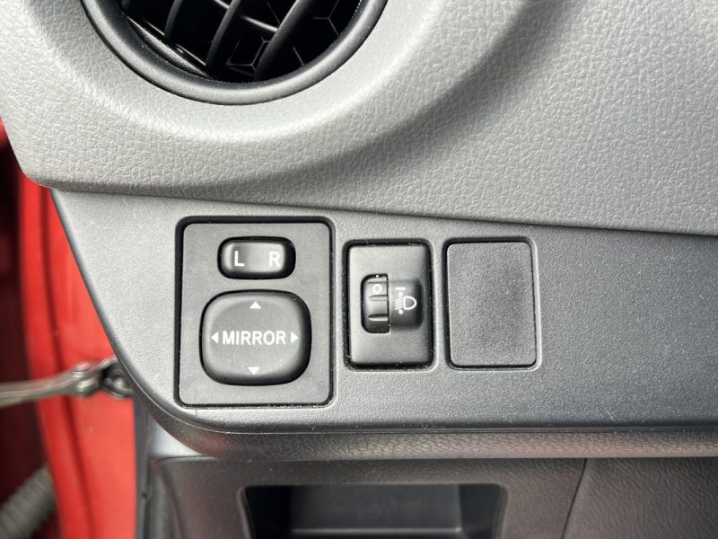 TOYOTA YARIS SUIVI COMPLET TOYOTA