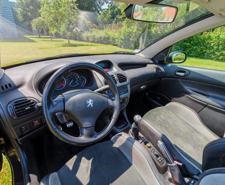 PEUGEOT 206 CC 2.0 16v SPORT