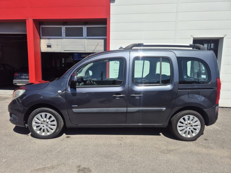 MERCEDES CITAN 2013