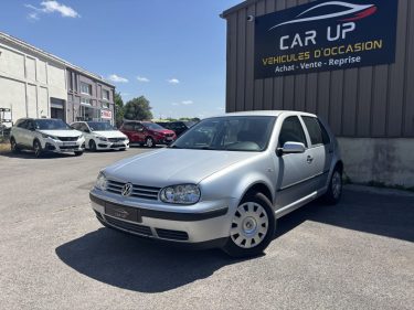 VOLKSWAGEN GOLF 2000