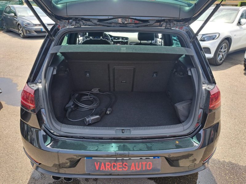 VOLKSWAGEN GOLF VII 2018