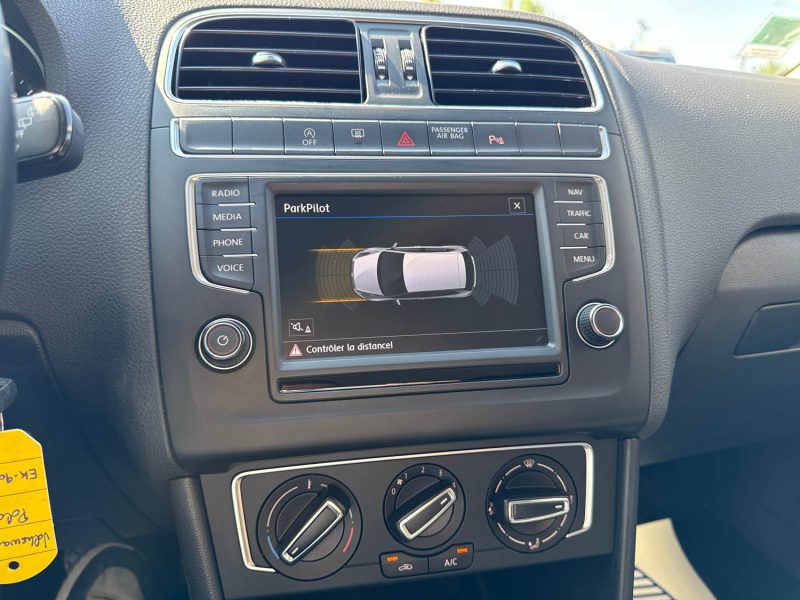 VOLKSWAGEN POLO 2017