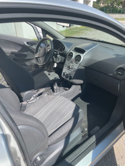 OPEL CORSA 2008