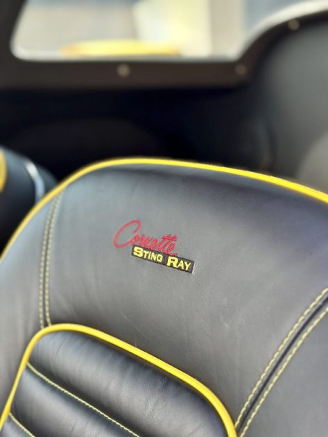 CORVETTE C2 STINGRAY 327CI V8 BVA 1966