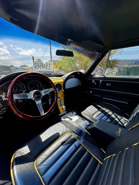 CORVETTE C2 STINGRAY 327CI V8 BVA 1966