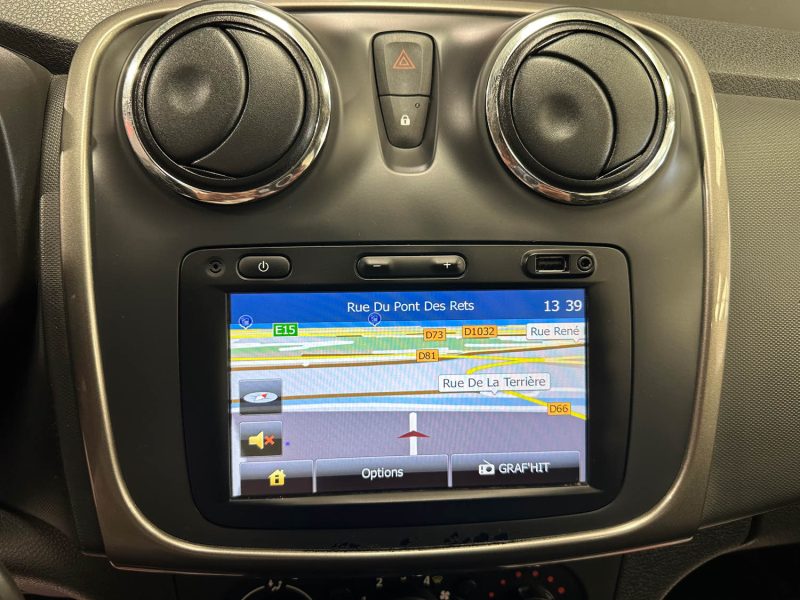 DACIA SANDERO 0.9 TCE 90 LAUREATE