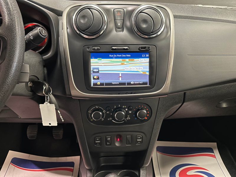 DACIA SANDERO 0.9 TCE 90 LAUREATE