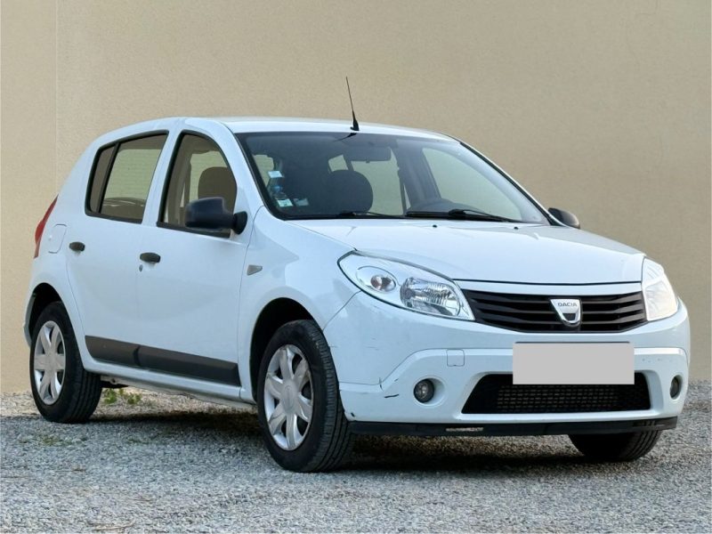 DACIA SANDERO 2009