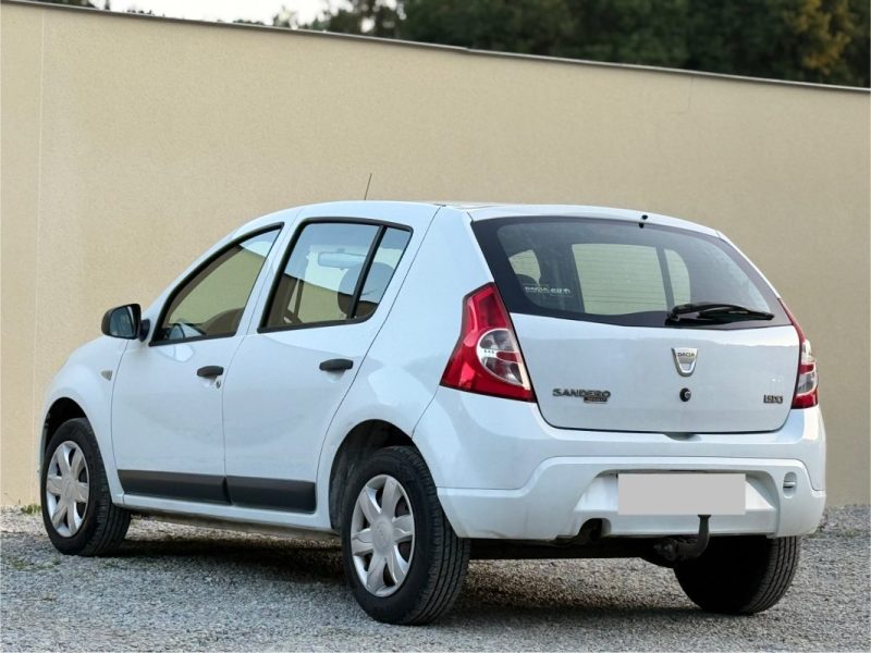 DACIA SANDERO 2009
