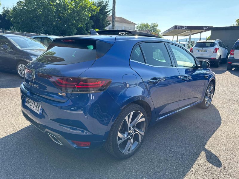 RENAULT MEGANE 2022