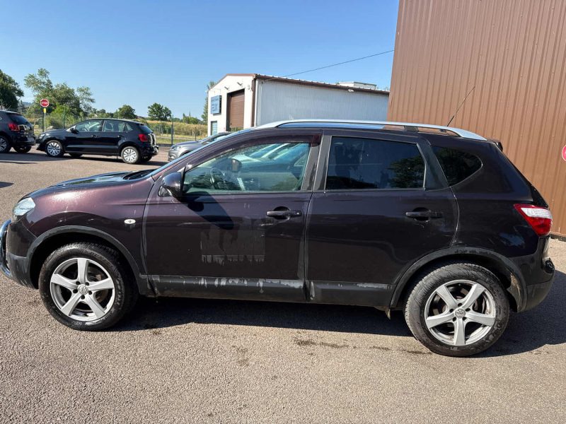 NISSAN QASHQAI 2010