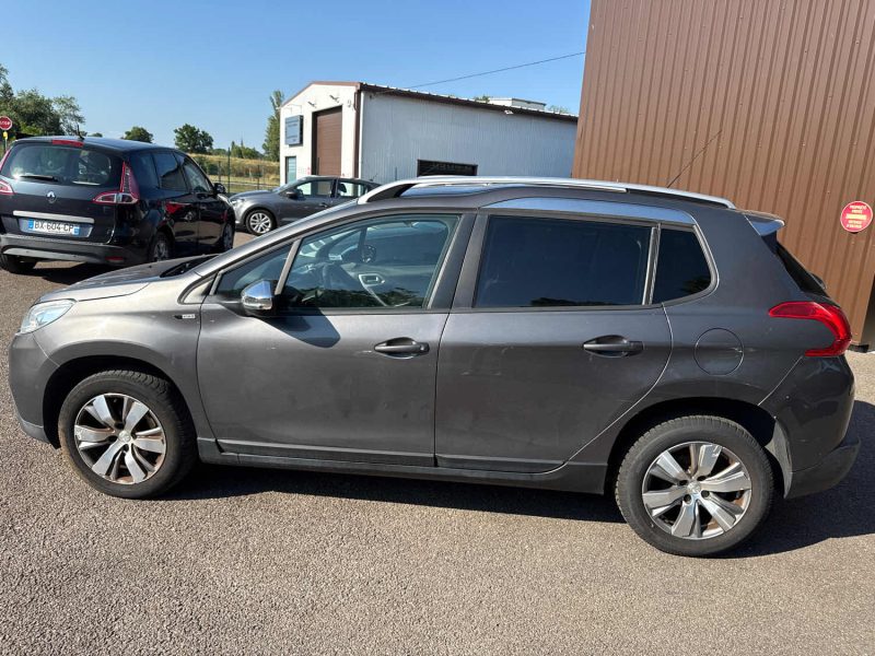 PEUGEOT 2008 1.6 Blue-Hdi 100 Style