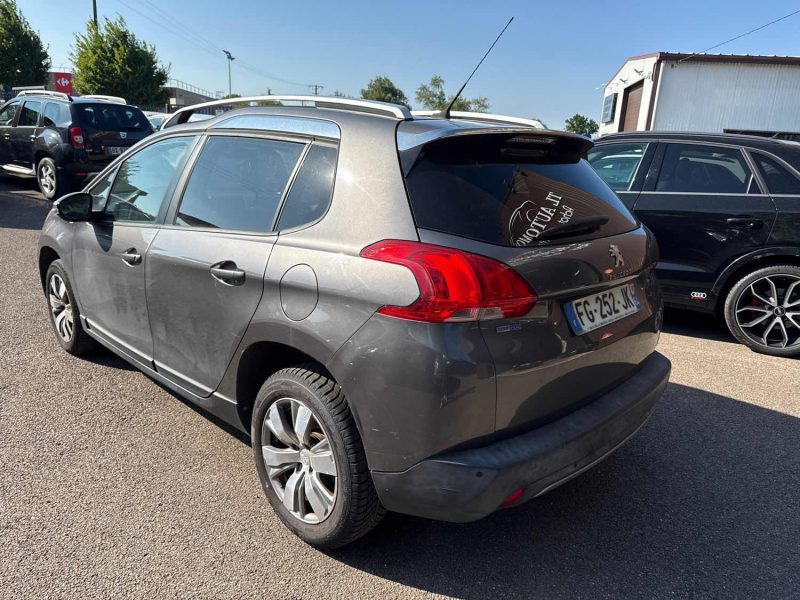 PEUGEOT 2008 1.6 Blue-Hdi 100 Style