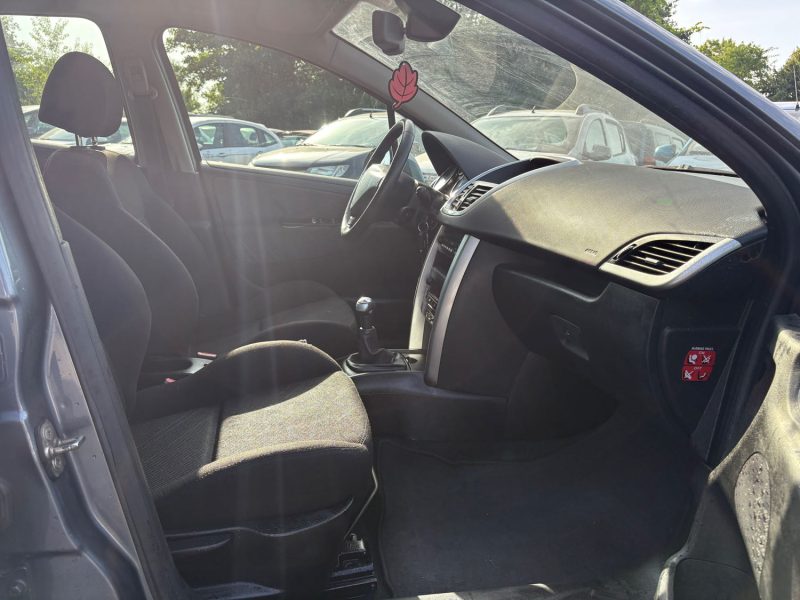 PEUGEOT PEUGEOT 207 5 portes 1.6 HDi 16V 110 cv 2007