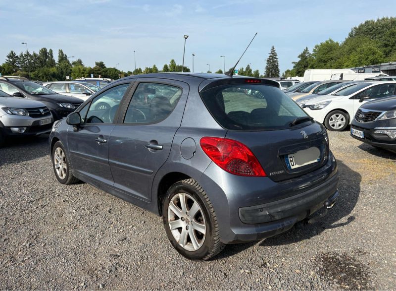 PEUGEOT PEUGEOT 207 5 portes 1.6 HDi 16V 110 cv 2007