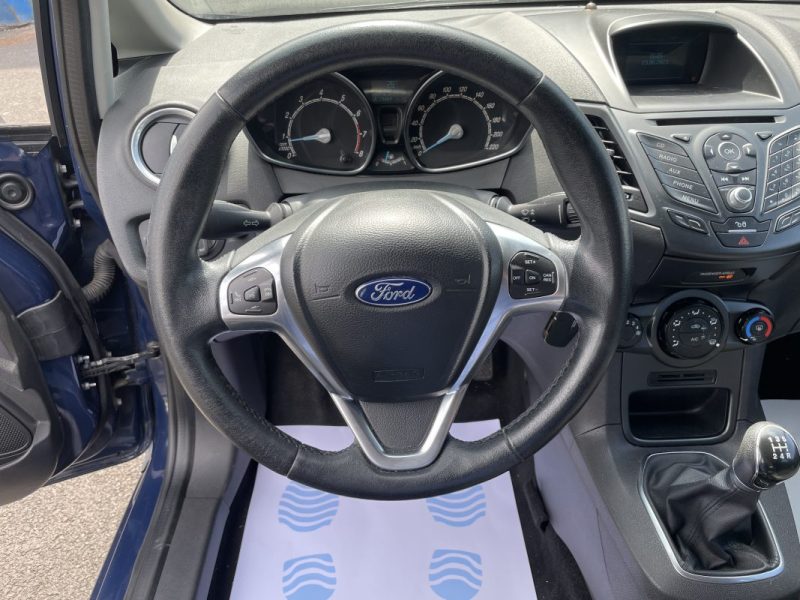 FORD FIESTA V (2) 1.25 82 TREND 5P