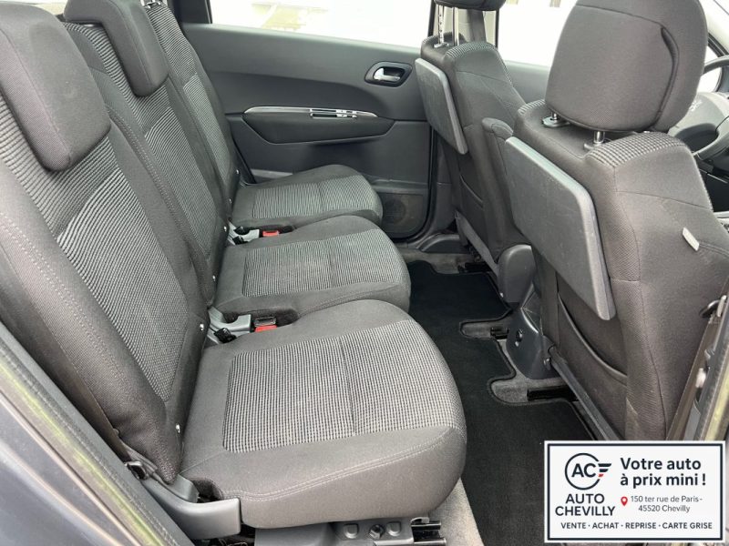 PEUGEOT 5008 1.6 Active GPS 5 PLACES