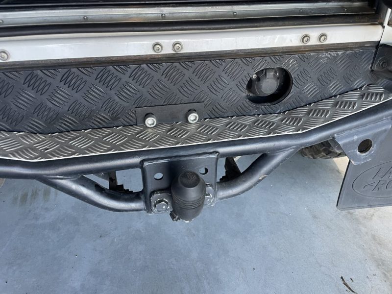 LAND ROVER DEFENDER 90 2.2 TD4 122 ch STATION WAGON