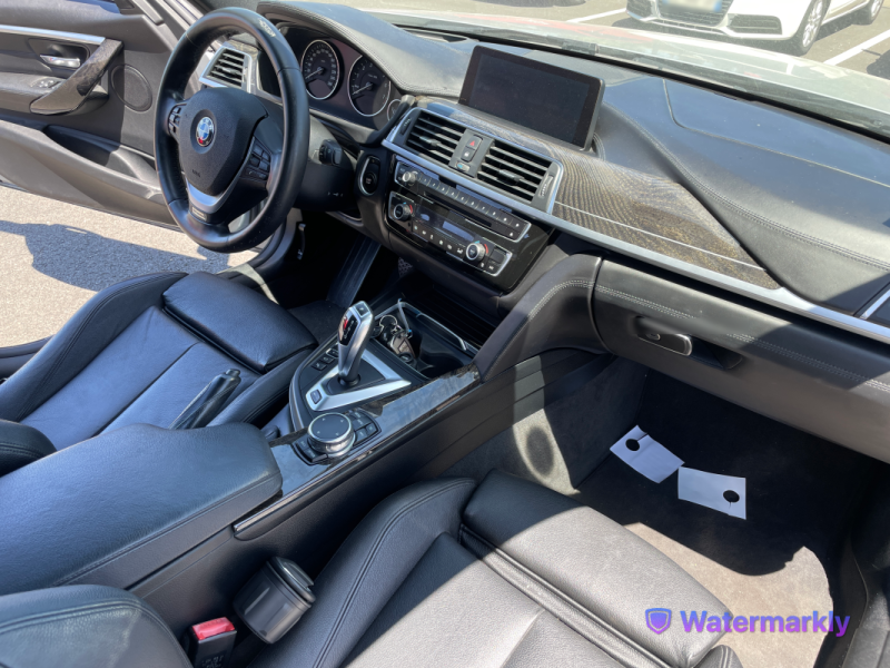 BMW SERIE 330E POUR MARCHAND OU EXPORT 