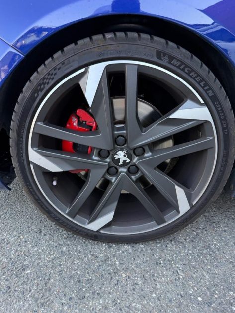 PEUGEOT 308 2015