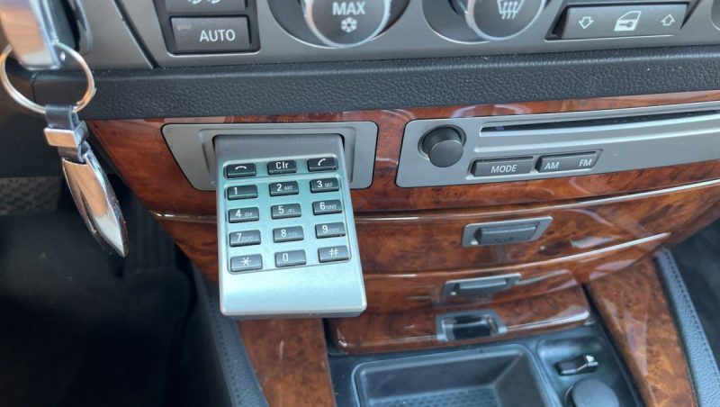 BMW Série 7 760 iA 6.0 L V12 445 ch FULL OPTIONS