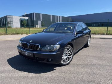 BMW Série 7 760 iA 6.0 L V12 445 ch FULL OPTIONS