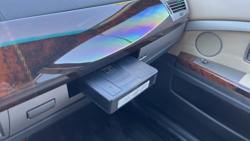 BMW Série 7 760 iA 6.0 L V12 445 ch FULL OPTIONS