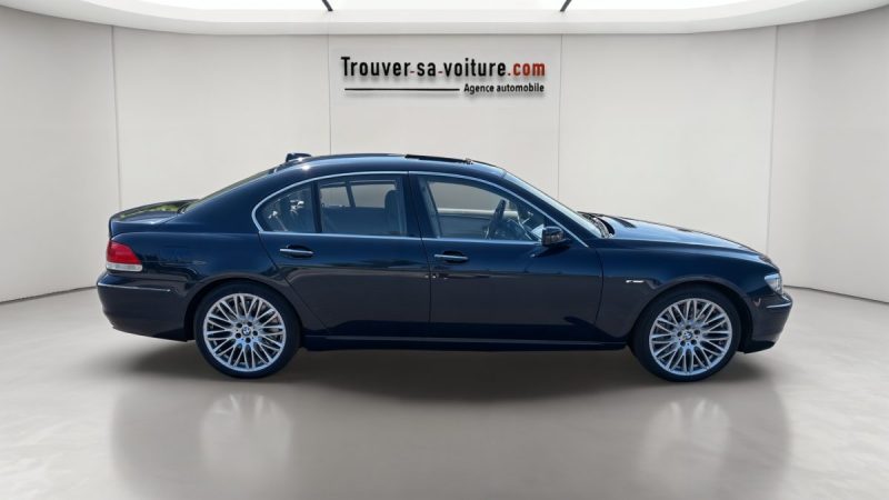BMW Série 7 760 iA 6.0 L V12 445 ch FULL OPTIONS