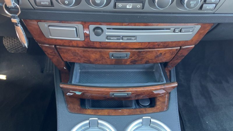 BMW Série 7 760 iA 6.0 L V12 445 ch FULL OPTIONS