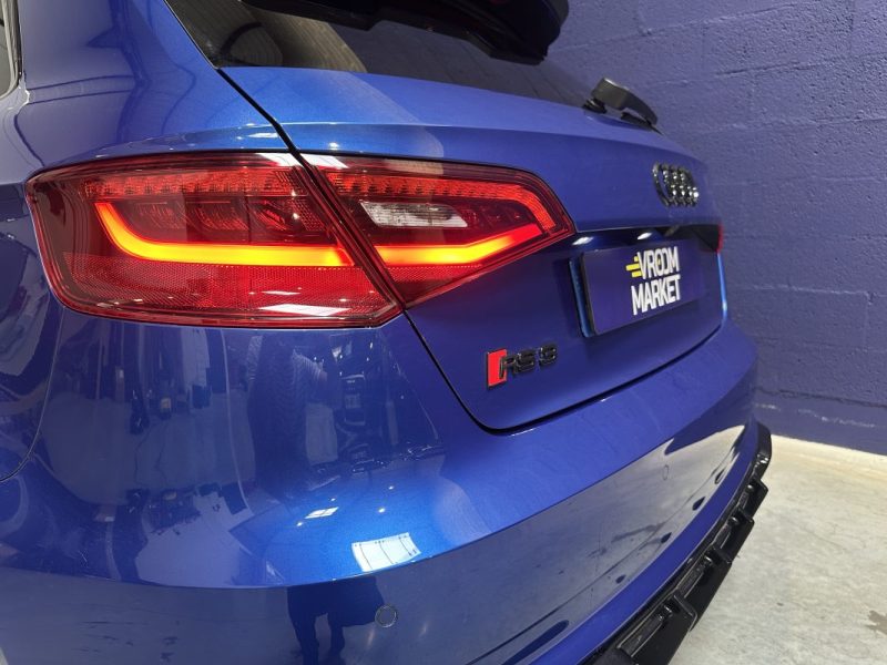 AUDI RS3 SPORTBACK 2016