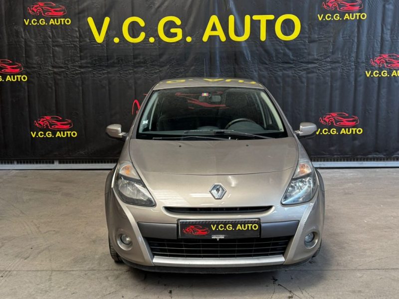 RENAULT CLIO III 1.5 DCI 70 Dynamique 