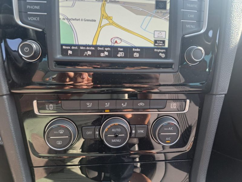 VOLKSWAGEN GOLF 2016