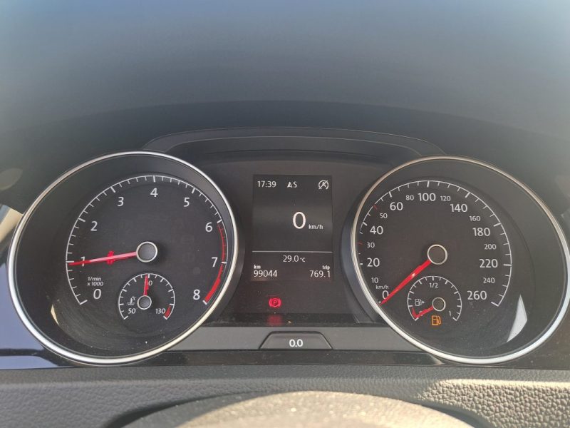 VOLKSWAGEN GOLF 2016