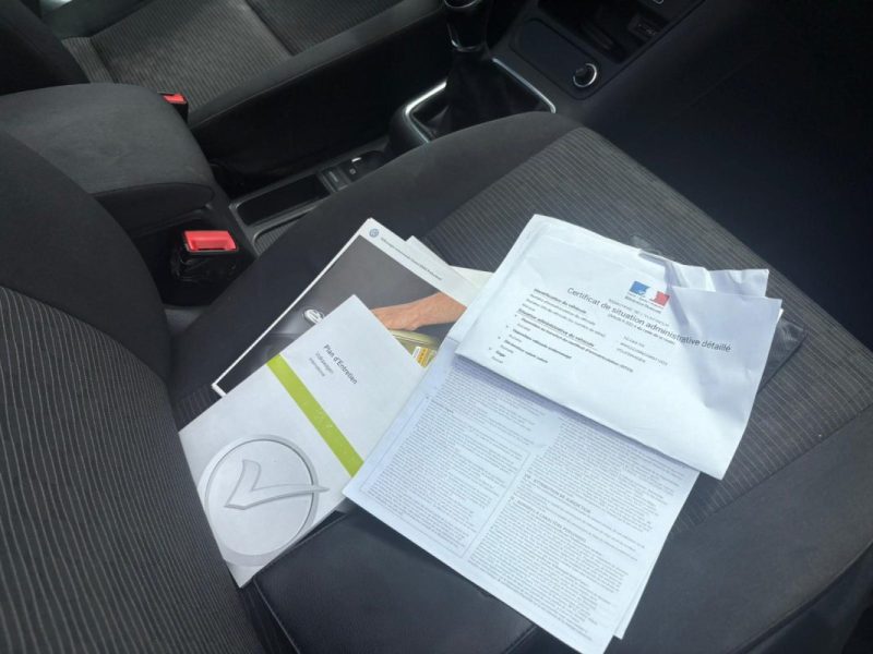 VOLKSWAGEN TIGUAN 2016