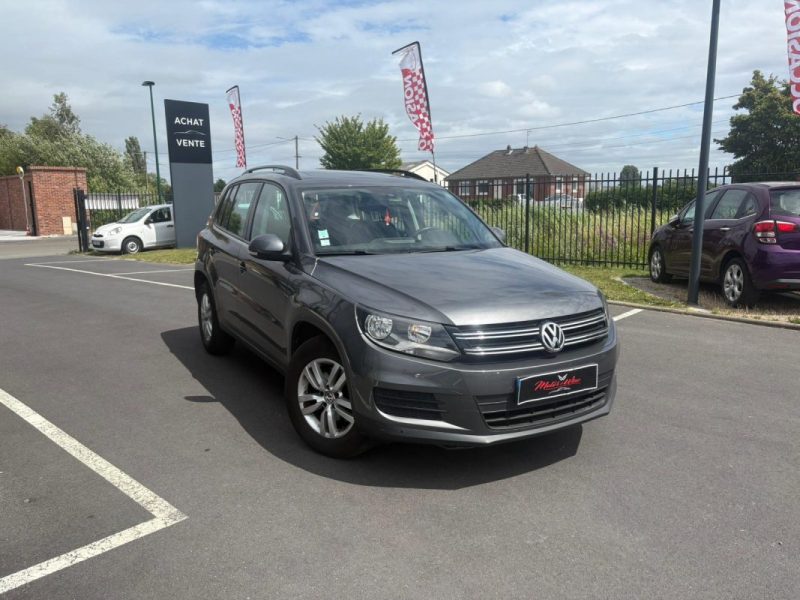 VOLKSWAGEN TIGUAN 2016