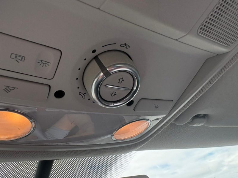 VOLKSWAGEN TIGUAN 2016