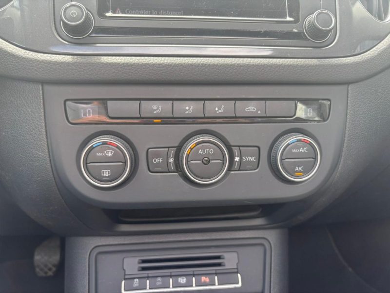 VOLKSWAGEN TIGUAN 2016