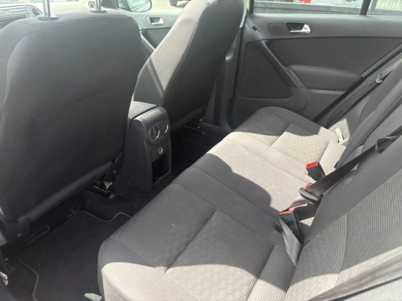 VOLKSWAGEN TIGUAN 2016