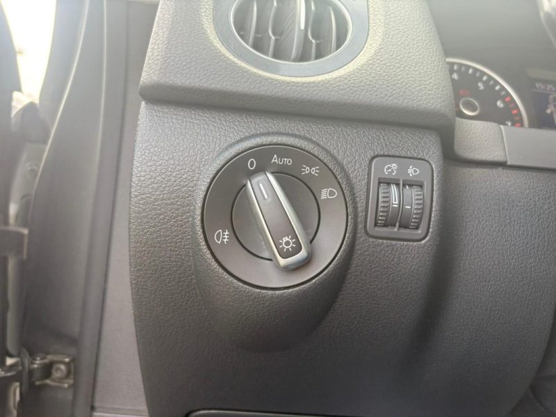 VOLKSWAGEN TIGUAN 2016