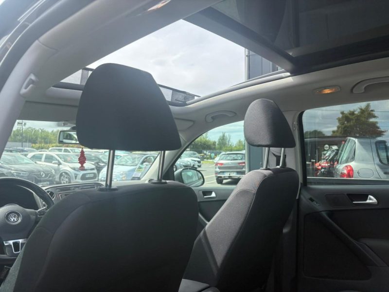 VOLKSWAGEN TIGUAN 2016