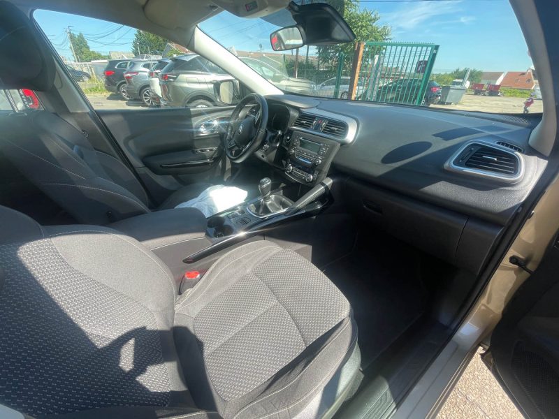 RENAULT KADJAR 2016 1.2i - 130CV 16V TURBO TCE CRIT'AIR 1