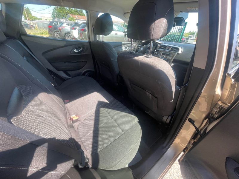 RENAULT KADJAR 2016 1.2i - 130CV 16V TURBO TCE CRIT'AIR 1