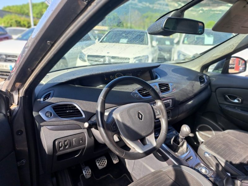 RENAULT MEGANE SCENIC 2014